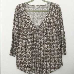 LUCKY BRAND TUCKED V-NECK 3/4 SLEEVE SHIRT - L